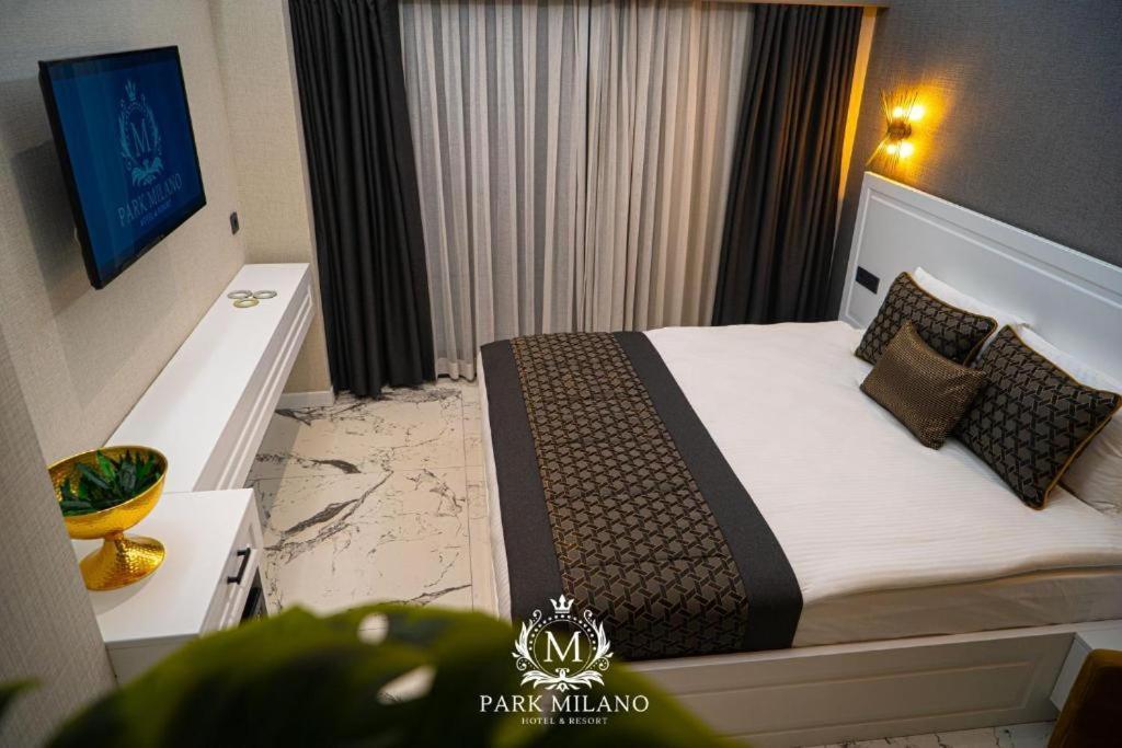 Park Milano Hotel İzmir Extérieur photo